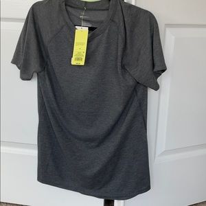 All in Motion Workout Shirt Small